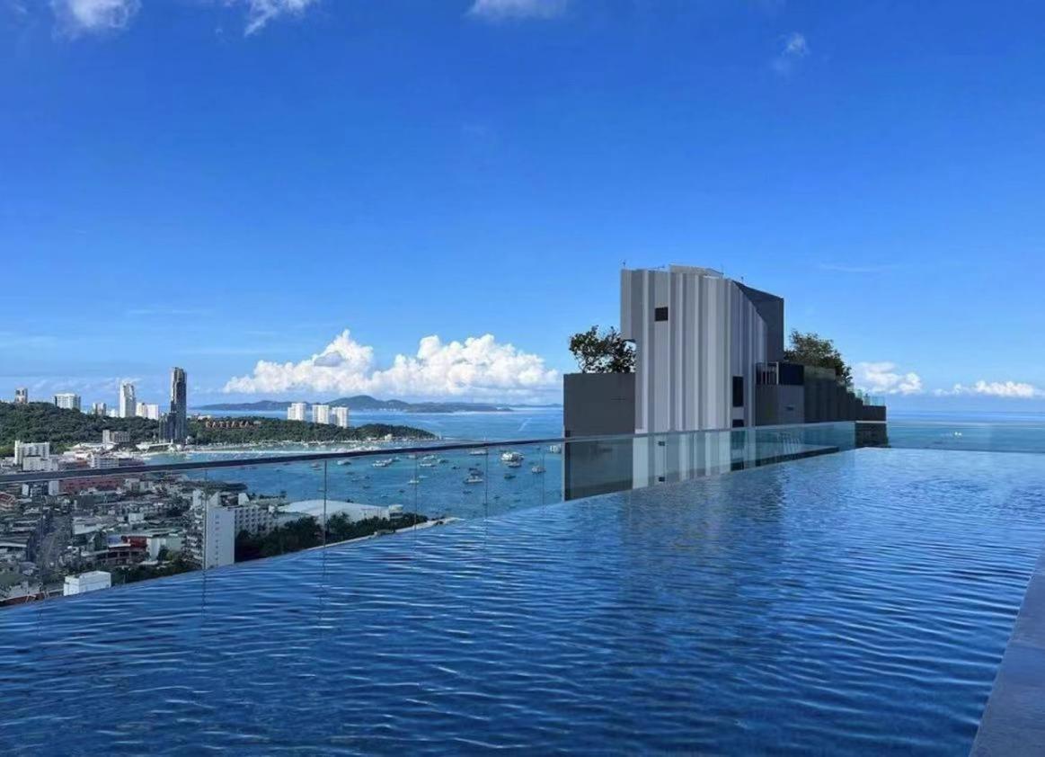 Ferienwohnung The Base Pattaya Exterior foto